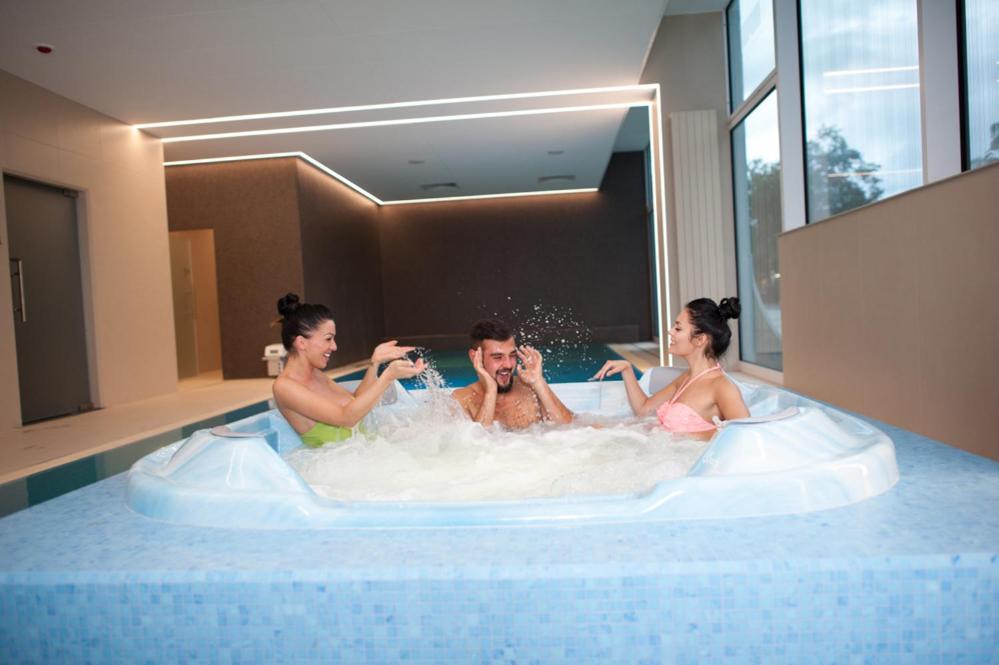 Baltic Palace Aparthotel Pobierowo Esterno foto